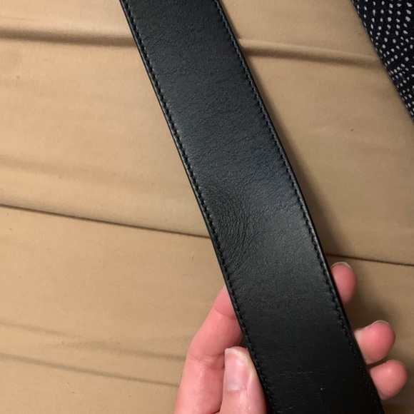 Like new-Gucci Belt! - Picture 7 of 8